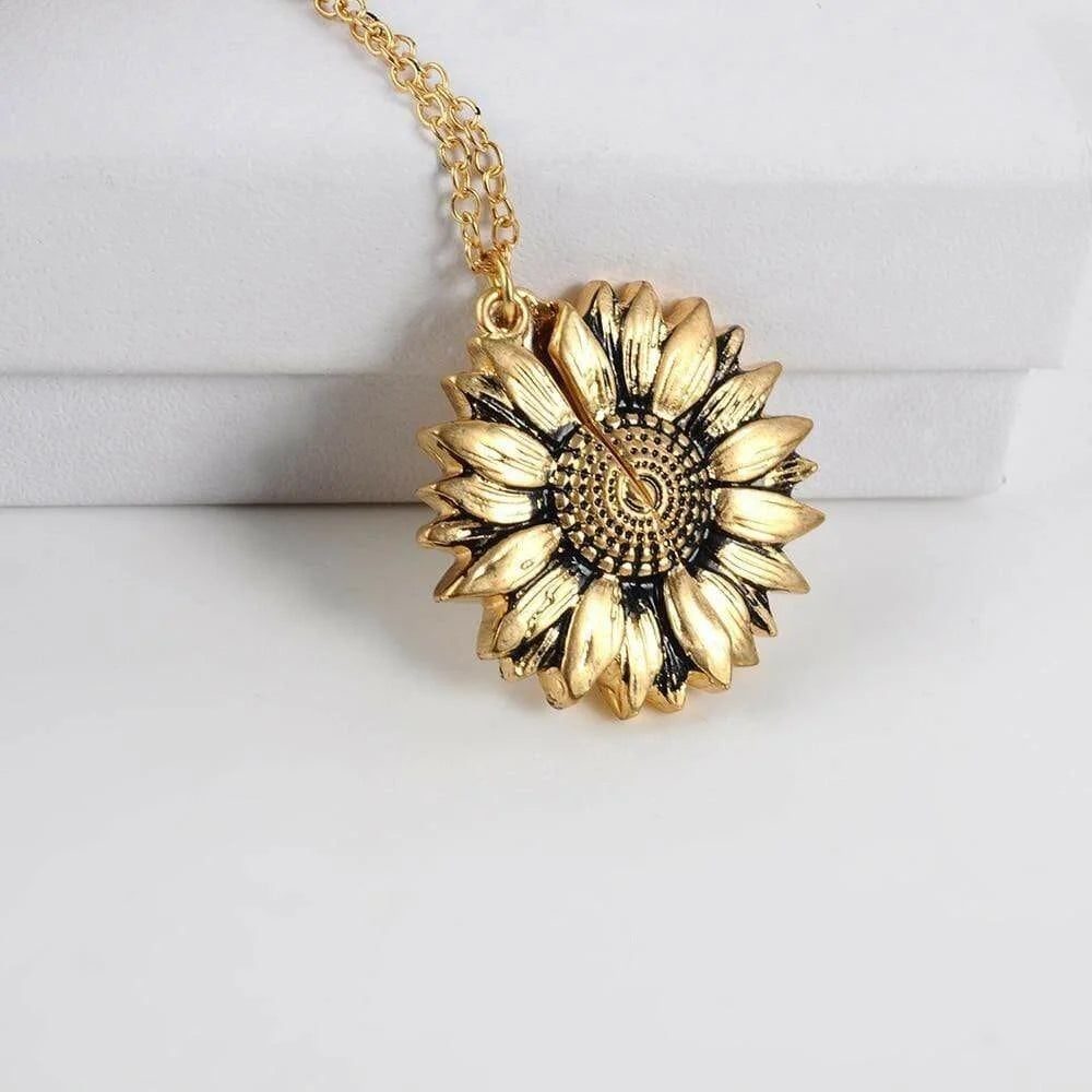 🌞 You Are My Sunshine Sunflower Necklace🌻(Double-sided engraving)